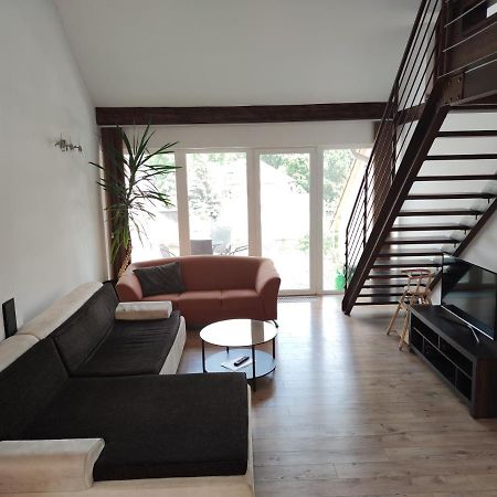 Attic Parkview Apartment Piest'any Eksteriør bilde