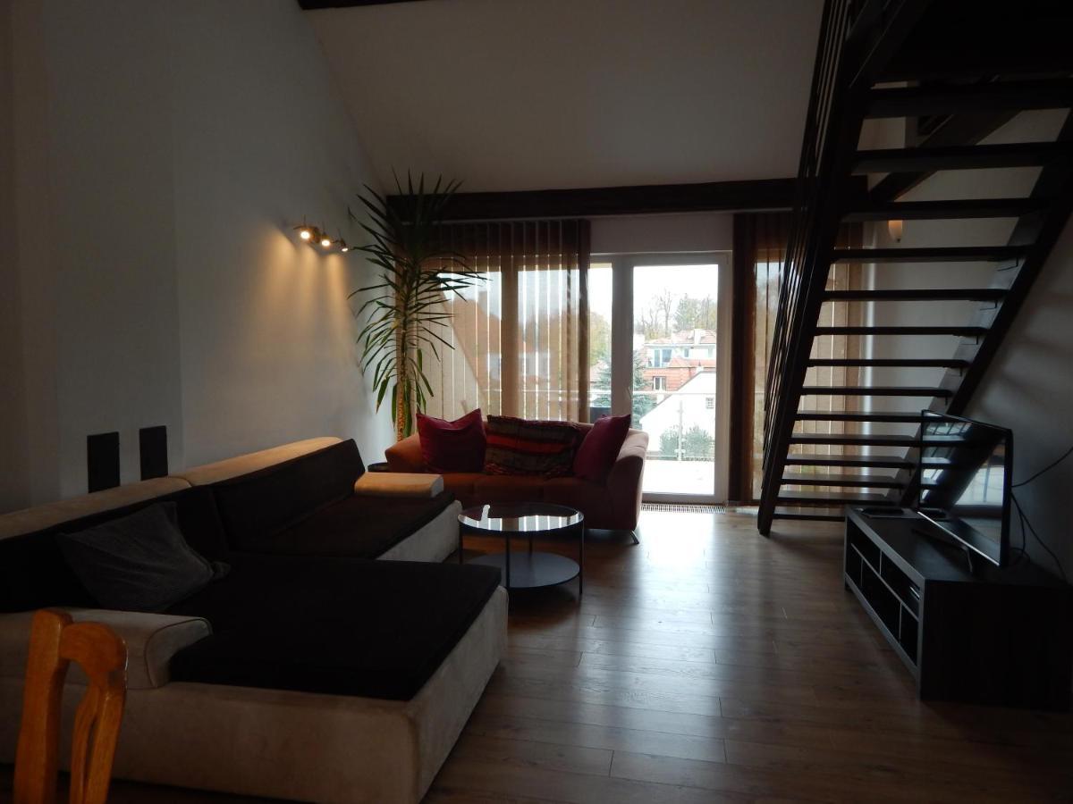 Attic Parkview Apartment Piest'any Eksteriør bilde
