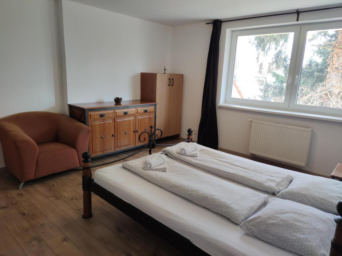Attic Parkview Apartment Piest'any Eksteriør bilde