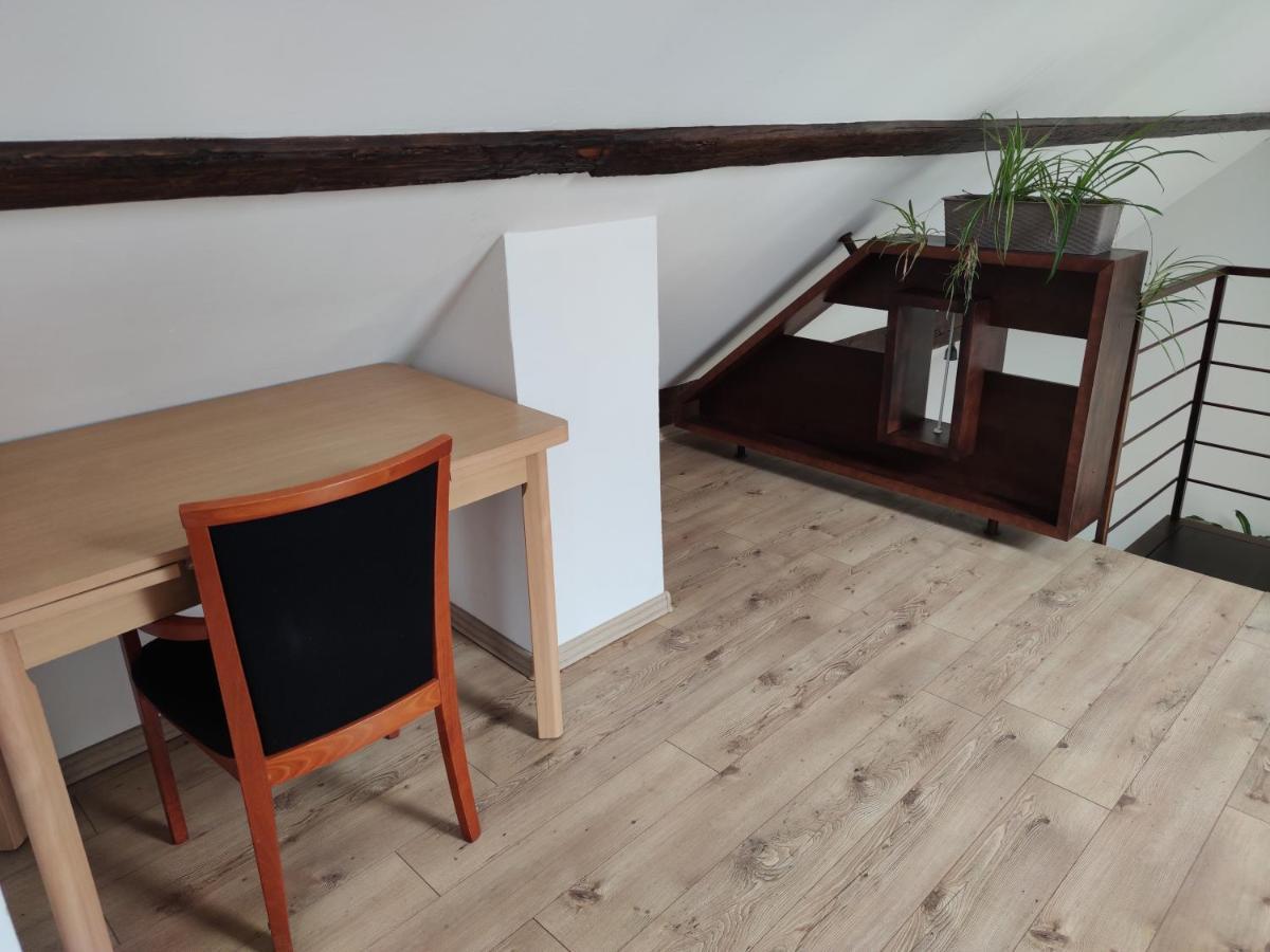 Attic Parkview Apartment Piest'any Eksteriør bilde